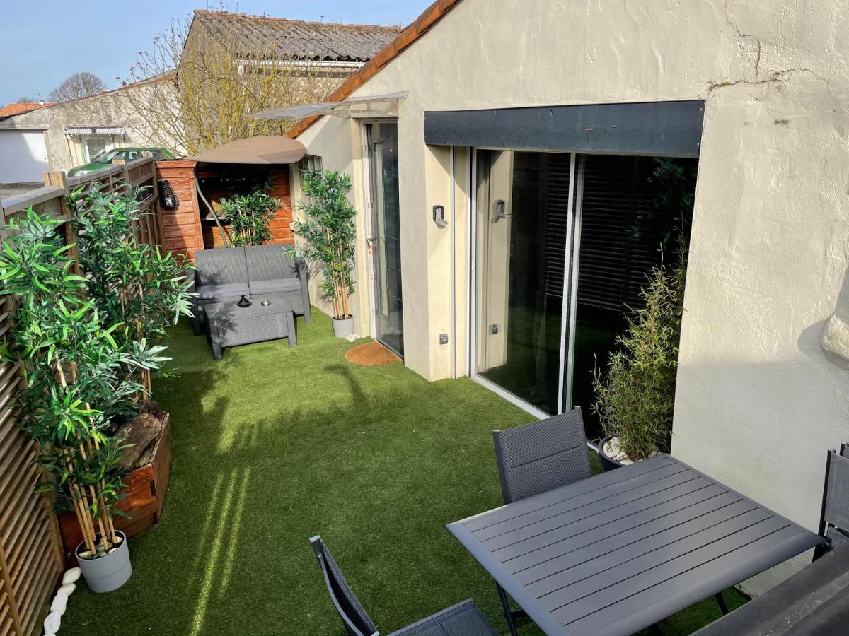 Love Suites & Spa "Le Loft" Avec Jacuzzi Privatif Médis Exteriér fotografie