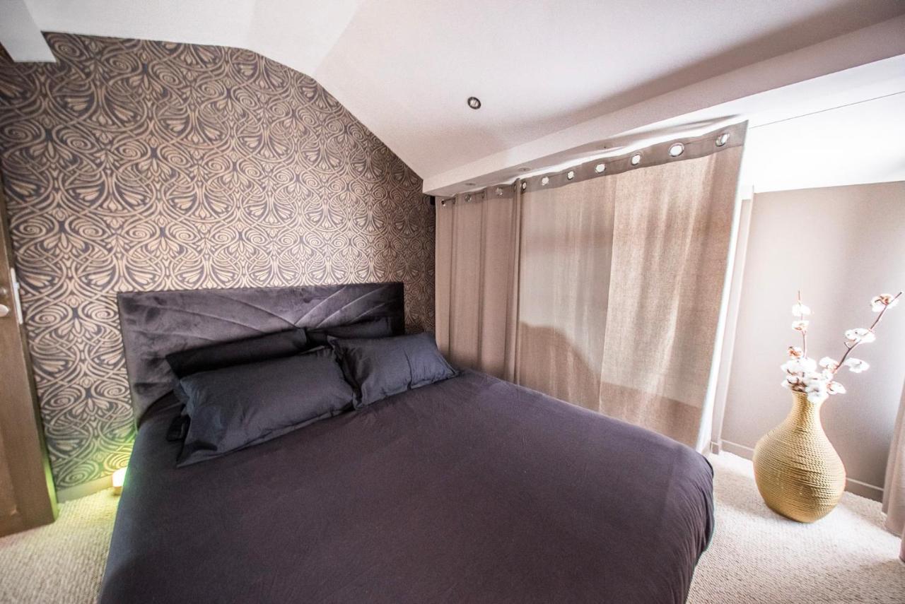 Love Suites & Spa "Le Loft" Avec Jacuzzi Privatif Médis Exteriér fotografie