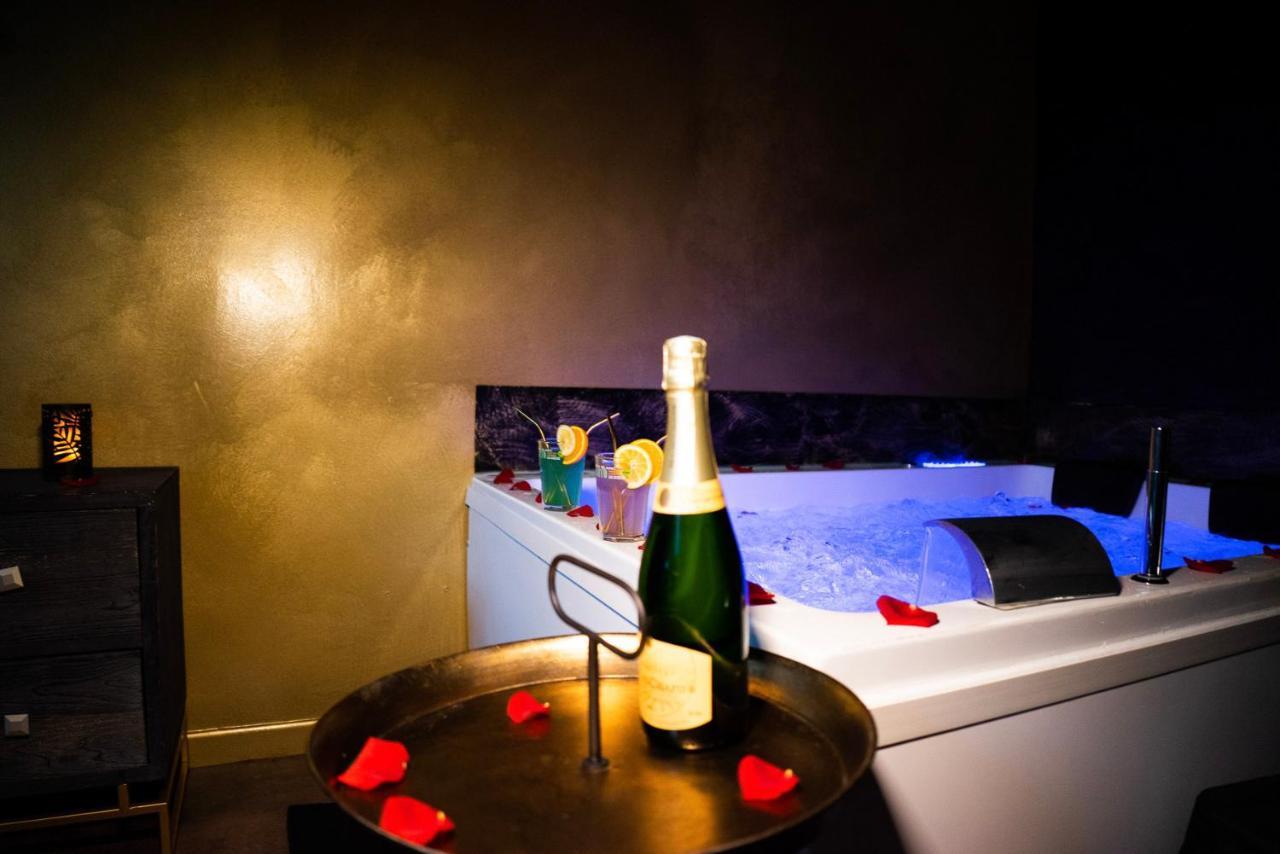 Love Suites & Spa "Le Loft" Avec Jacuzzi Privatif Médis Exteriér fotografie