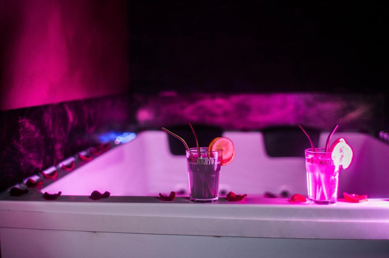 Love Suites & Spa "Le Loft" Avec Jacuzzi Privatif Médis Exteriér fotografie